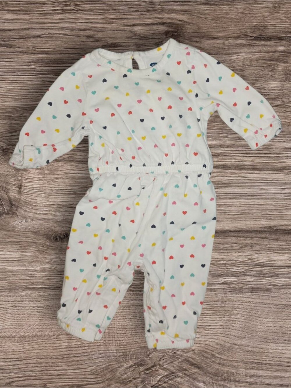 Old Navy Baby 0-3 Months Heart Print Romper Jumpsuit One Piece Multicolor